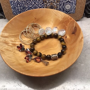 Birch Wood Bowl - Handmade Dish for Candy, Jewelry, or Trinkets - Unique Artisan Gift