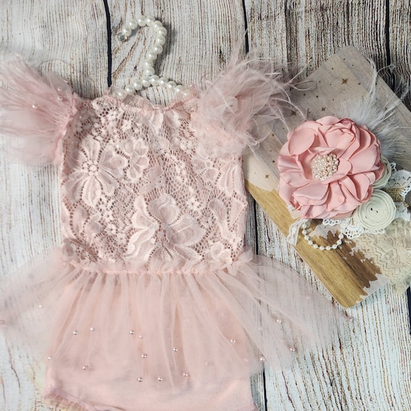 Baby Girl Light Pink Lace Outfit with Feather Headband: Photography Prop