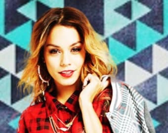 Bookmark - Vanessa Hudgens (2015)