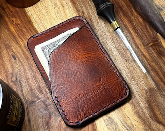 Cartera con tarjetero de bolsillo frontal de cuero minimalista hecha a mano para hombres