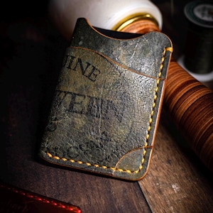 Cartera Cortado, cartera hecha a mano, cartera de hombre, cartera de cuero, cartera fina, cartera minimalista, Horween Shell Cordovan, bolsillo frontal para llevar,
