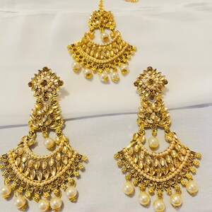 Tikka Set/ earrings/ tikka/ Indian jewelry
