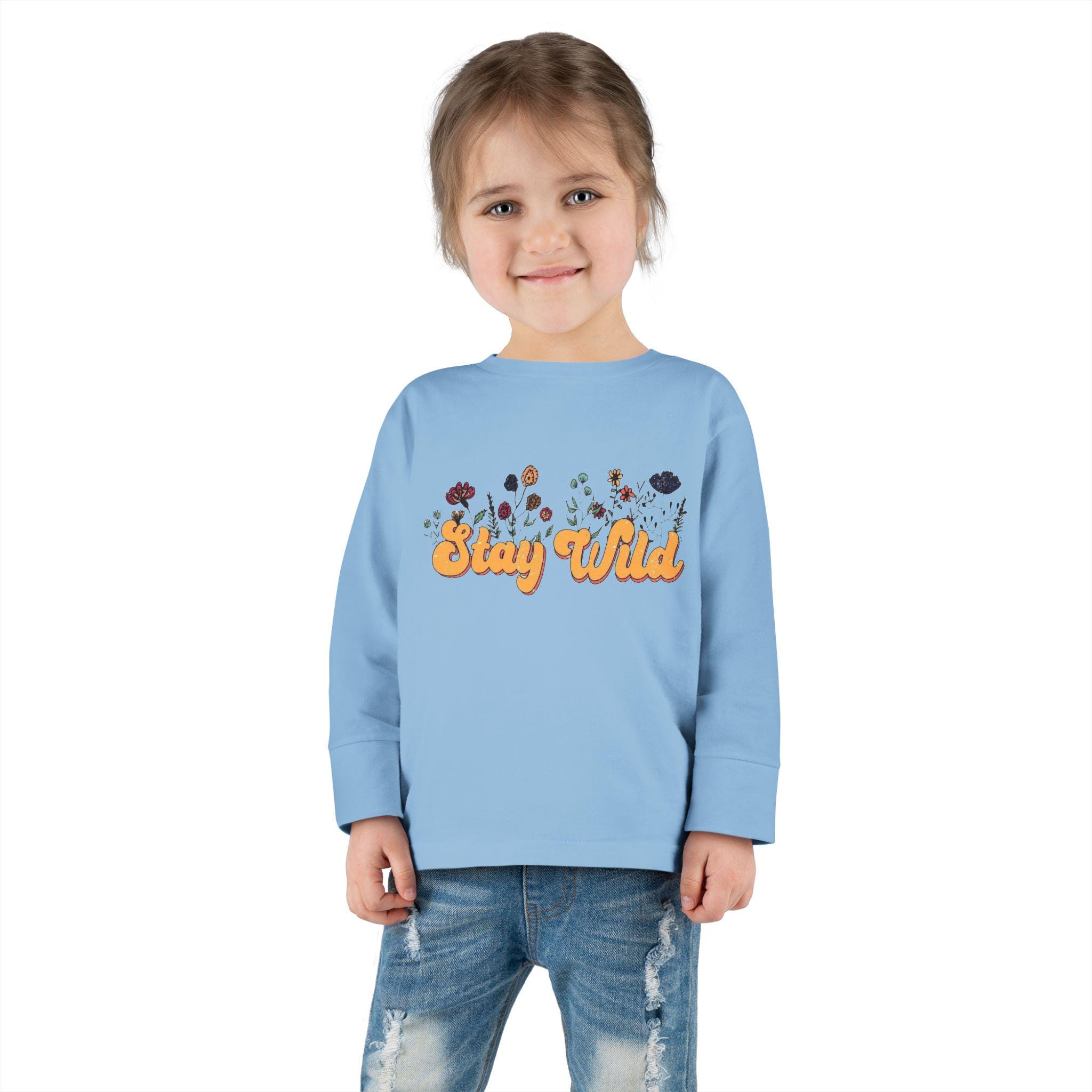 幼児用「Stay Wild」長袖Tシャツ：アドベンチャーウェア - Etsy 日本