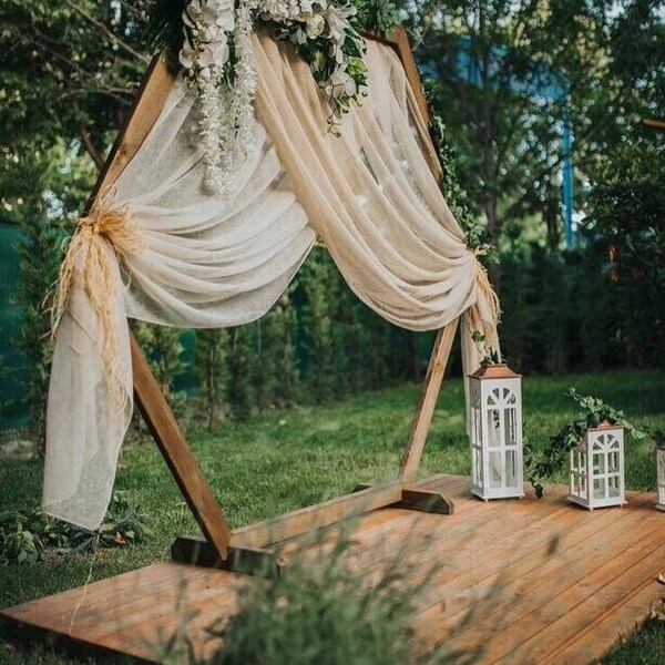 Hexagon Wedding Arch - Wooden Wedding Arch - Rustic Garden Arbor - Rustic Backdrop Stand - Wood Photo Booth Stand - Rustic Wedding Arch