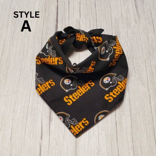 Football / Pittsburgh Steelers/ Tie On Dog Bandana