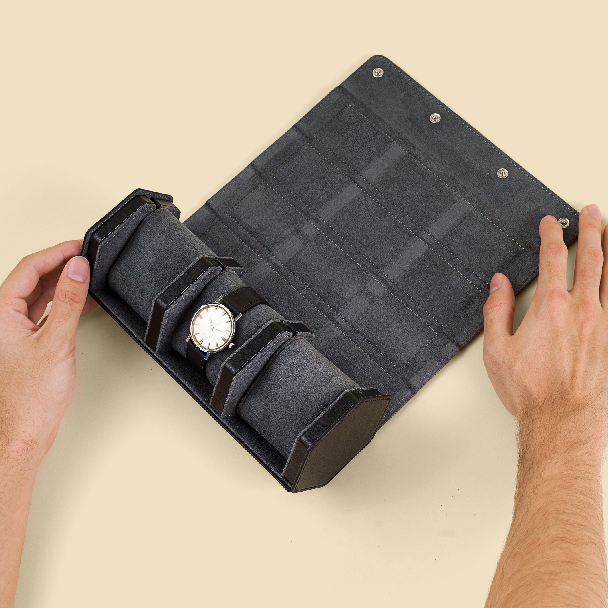 Étui Voyage Pour 2 Montres Avec Serrure à Code — Cuir Synthétique, Intérieur Velours Et Rangement Bijoux - 4
