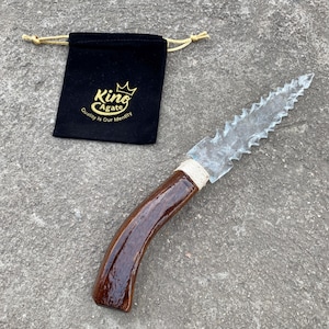 Clear Quartz Arrowhead Knife with Wooden Handle – Hand-Knapped Crystal Blade, Flint Knapped Gift, Ritual Tool, Collectible Display Knife