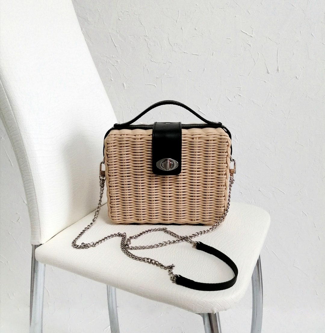 Luxury Woven Summer Straw With Chain and Leather Shoulder Bag - Etsy