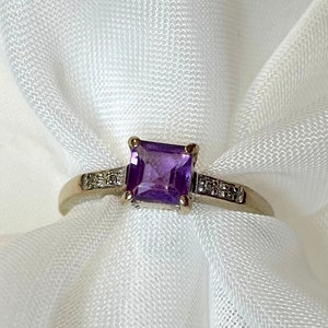 Vintage 9ct Gold Amethyst and Diamond Ring