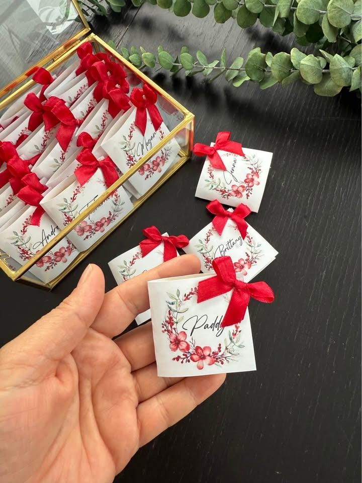 Personalized Chocolate Favor, Sweet Engagement Gifts, Milk Chocolate Wedding, Henna, Bridal Party Favor, Special Day Gift, Sweet Moment