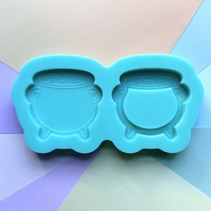 Cauldron Shaker/Flat Palette Silicone Mold