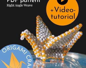 Colgante de grulla de origami. Tutorial en vídeo paso a paso. Joyería con cuentas TOHO. Patrón de cuentas pequeñas. Tejido en ángulo recto.
