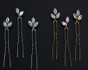Laconic Gold pins for the bride, Crystal pins set, Gold pins for the bride, cubic zirconia, Hairpins set