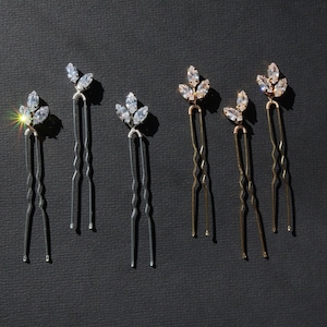 Laconic Gold pins for the bride, Crystal pins set, Gold pins for the bride, cubic zirconia, Hairpins set