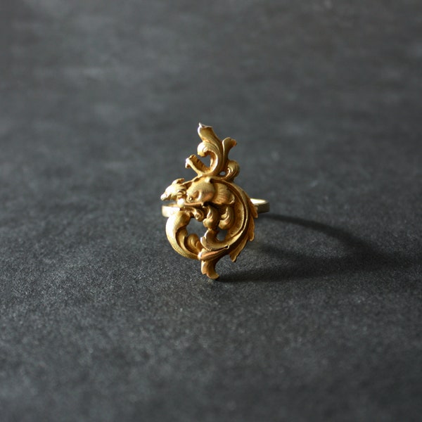Unique Piece! Fantastic French Antique Art Nouveau Chimera Ring in 18K - Heavy - Fantasy Ring - Ancient Curiosity Ring - 49 size