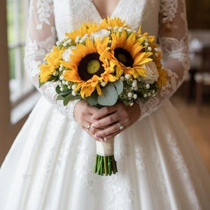 Artificial Sunflower And Gyp Baby’s Breath Bridal Bouquet
