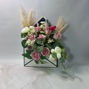 Envelop bloemstuk - kunst voorjaarsbloei cadeau | Claire De Fleurs