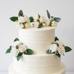 White Rose Cake Topper | 2–4 Flower Sizes | Eucalyptus & Gypsophila Wedding Cake Flowers