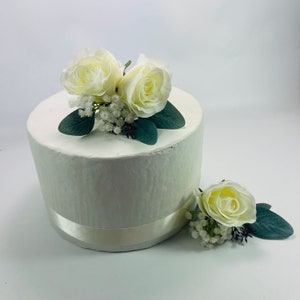 Ivory Cake Flowers Artificial Flower Cake Topper - Artificial Silk Flowers For Wedding Anniversary Birthday | Claire De Fleurs