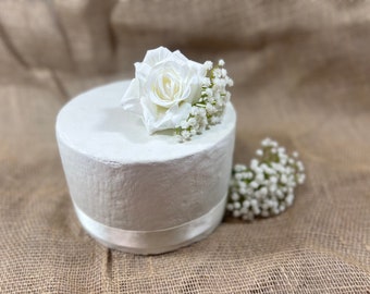 White Flower Cake Flowers - Artificial Silk Flowers For Wedding Anniversary Birthday | Claire De Fleurs