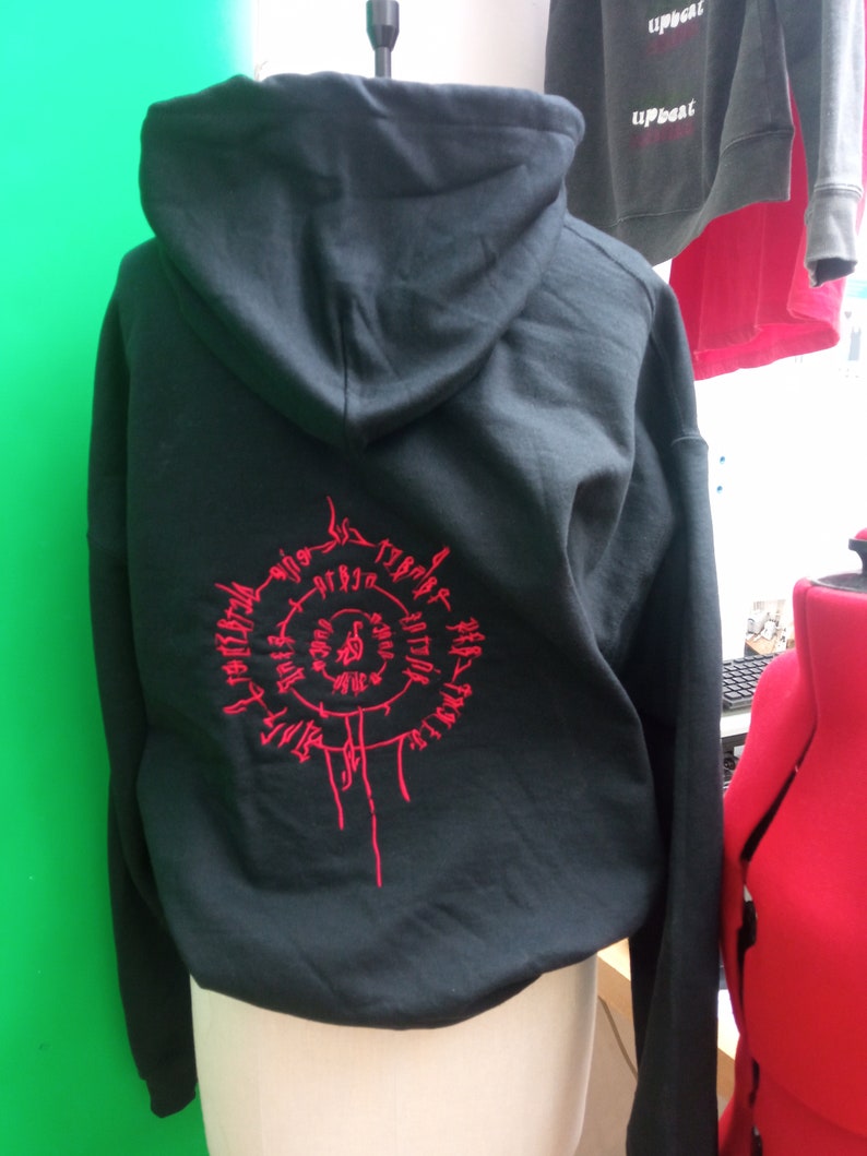 Vampirzeichen Sweatshirt-Stickerei Bild 1