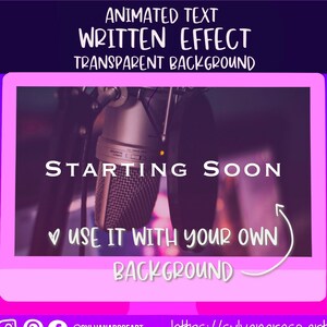 Op de afbeelding: Een microfoon met een roze en paarse achtergrond. De tekst "STARTING SOON" is in wit op de afbeelding geschreven. De tekst "✓ USE IT WITH YOUR OWN BACKGROUND" is in wit geschreven met een witte pijl die naar rechts wijst. De tekst "@SYLVANAROSEART" en "https://sylvanarose.art" zijn in wit onderaan de afbeelding geschreven.