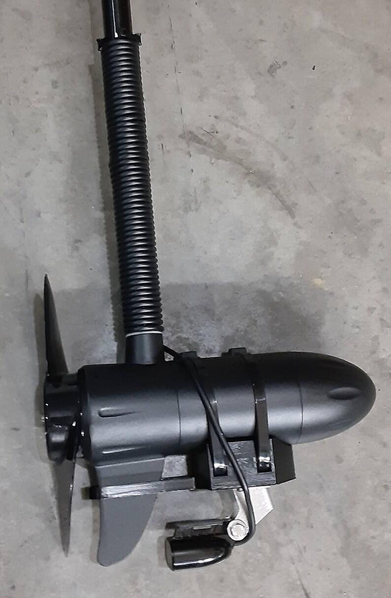 Troll & Find Transducer Lock Block Mount Only for Garmin Striker 4