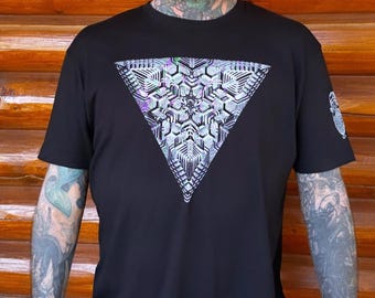 Triangle 24.1 Unisex T-shirt
