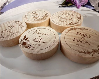 Ouvre-bouteille en bois personnalisé. Ouvre-bouteilles magnétiques circulaires personnalisés. Ouvre-bouteille gravé. Cadeau de mariage. Cadeau de mariage homme