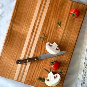 Edge grain cutting board