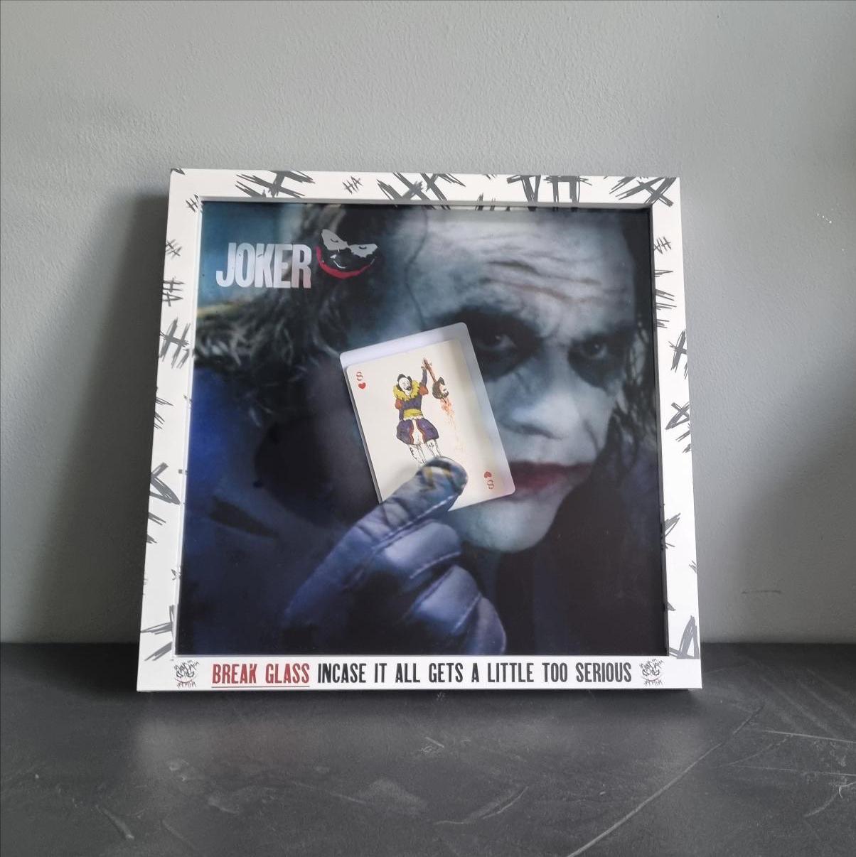 The Joker - Dark Knight - Framed 3D Effect Joker Card and Display