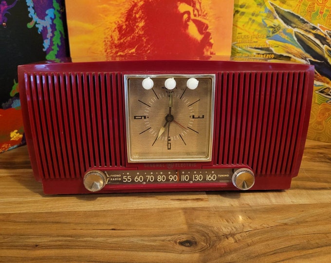 Restored Early 1950s GE Red Clock Radio Etsy