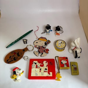 Snoopy aviva toys - Etsy 日本
