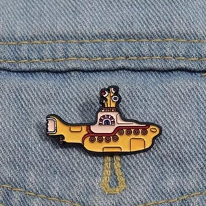 The Beatles Yellow Submarine Enamel Pin Badge John Lennon, Paul McCartney Brooch