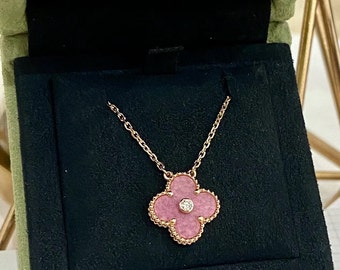 Limited edition  18K Rose Gold Diamond Pink Porcelain Vintage Alhambra Pendant Necklace