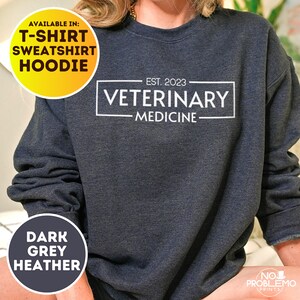 Custom Veterinary Technician Sweatshirt, Personalized Vet Tech Shirt, Veterinarian Graduation Gift, Animal Doctor Sweater, Vet Medicine Tee