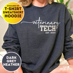 Custom Veterinary Technician Sweatshirt, Personalized Vet Tech Shirt, Veterinarian Graduation Gift, Animal Doctor Sweater, Vet Medicine Tee