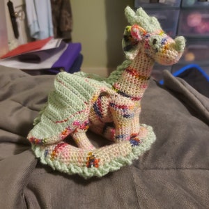 Wings of fire Rainwing crochet pattern