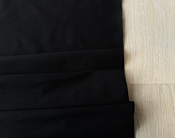 Albenga tessuto bielastico nero per lingerie, abbigliamento sportivo e costumi da bagno a taglio libero