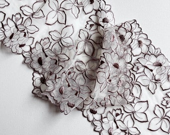 Pizzo ricamato floreale marrone scuro e bianco per creare completini di lingerie fatti a mano su misura