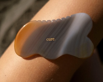 Natürlicher Achat-Gua Sha Shabby-Ton für Gesichts- und Körpermassage - Modellage, Lifting, Lymphdrainage - Anti-Aging-Gesichtsstein