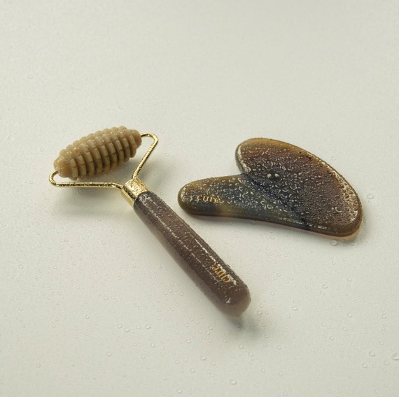 Gua Sha Pierre De Bian – Outil Facial Naturel, Soulage Tension, Neuf 9,5x7cm
