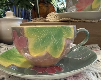 Vintage Lusterware Teacups and Saucers Set
