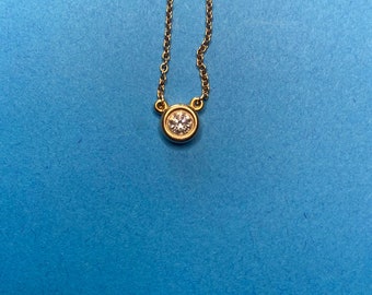 Tiffany and Company Elsa Peretti 18k Gold Necklace with Diamond 2.5 grams Approximately 16 Inches