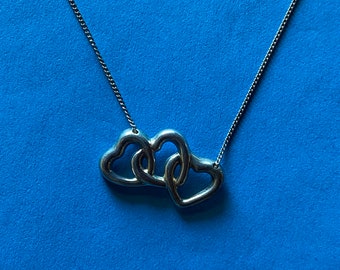 Tiffany & Co Sterling Silver Interlocked Triple Hearts Necklace 4.0 grams