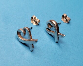 Tiffany & Co. Paloma Picasso Loving Heart Sterling Silver Vintage Earrings 3.6 grams