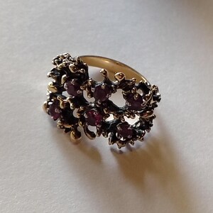 14K Unmarked Vintage Gold Ruby Cluster Cocktail Ring 7.8 Gram Size 7