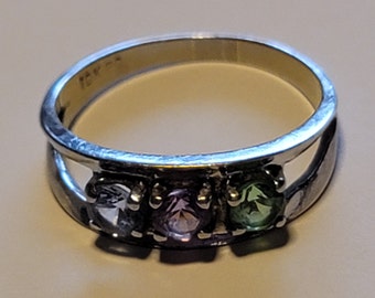 10K PC Three Gem Ring white gold appearance 2.4 grams
