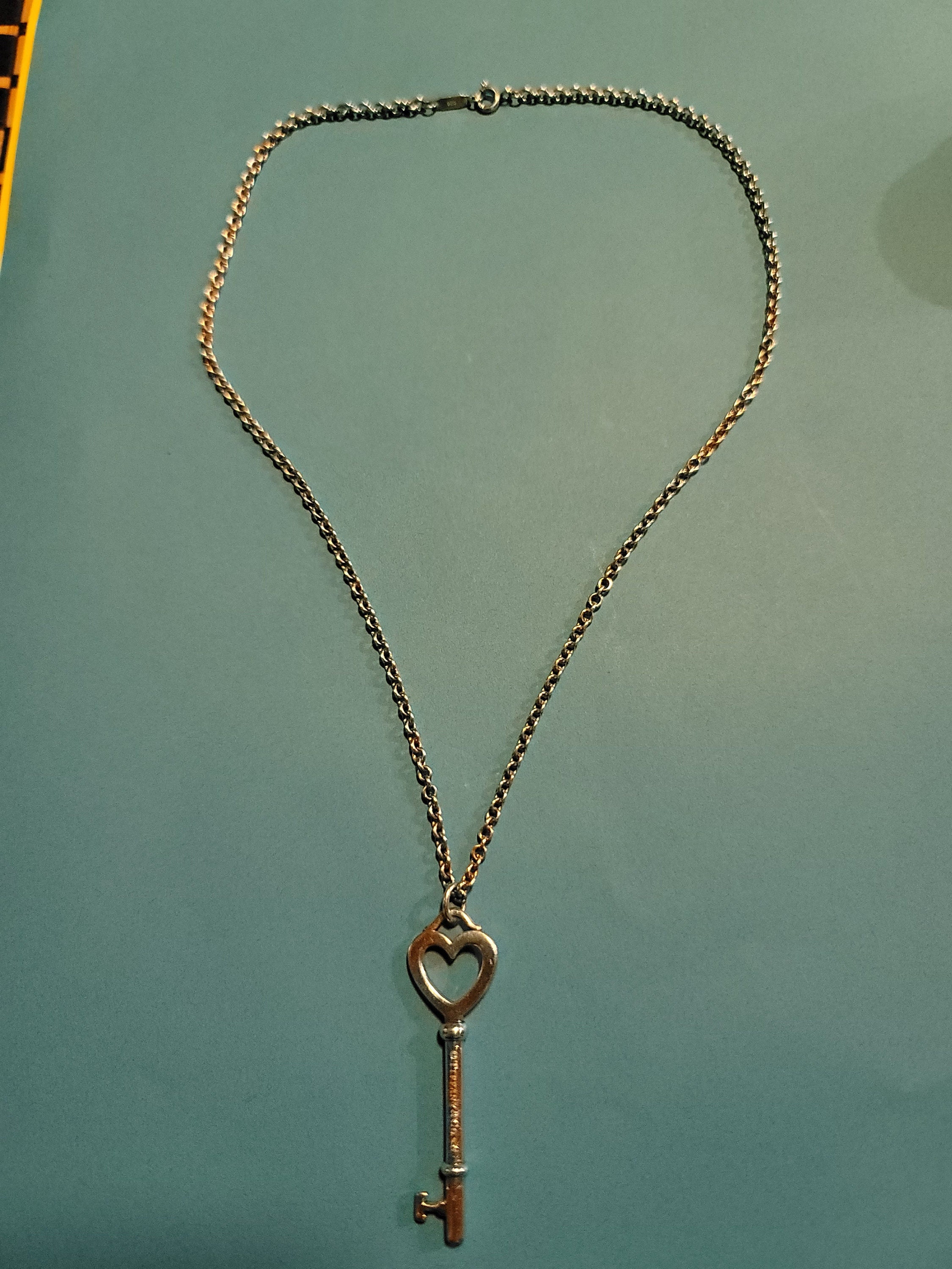 Heart and key necklace tiffany & co hot sale