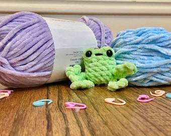 Baby Leggy Frog Crochet Plush, Keychain, Color Customizable, Amigurumi